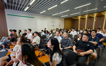 紫驰公司环境与团队照片